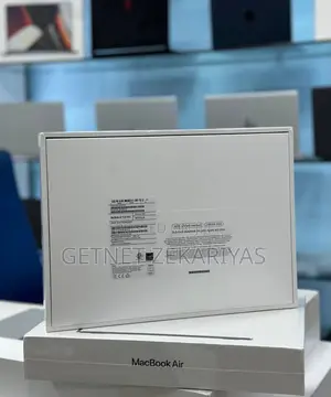 New Laptop Apple MacBook Air 8GB Apple M2 SSD 256GB