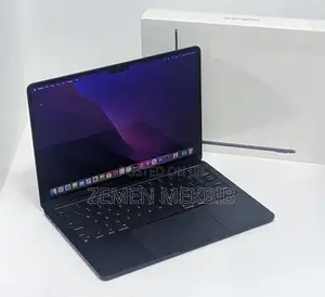 New Laptop Apple MacBook Air 2022 M2 8GB Intel Core I9 SSD 256GB