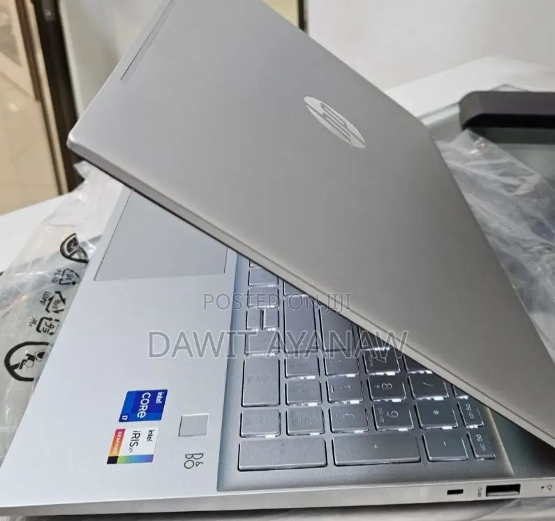 New Laptop HP 16GB Intel Core I7 SSD 512GB