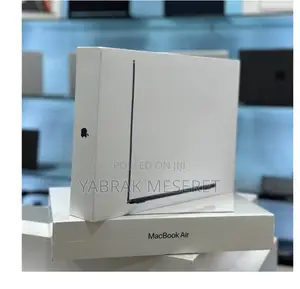 New Laptop Apple MacBook Air 2022 M2 8GB Apple M2 SSD 256GB