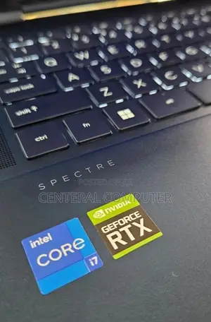 New Laptop HP Spectre 14 16GB Nvidia SSD 512GB