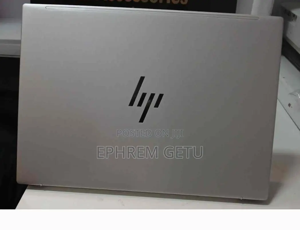 New Laptop HP Pavilion 13 16GB AMD Ryzen 7 SSD 512GB