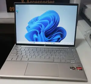 New Laptop HP Pavilion 13 16GB AMD Ryzen 7 SSD 512GB
