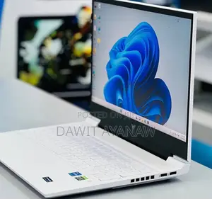 New Laptop HP 16GB Intel Core I7 SSD 512GB