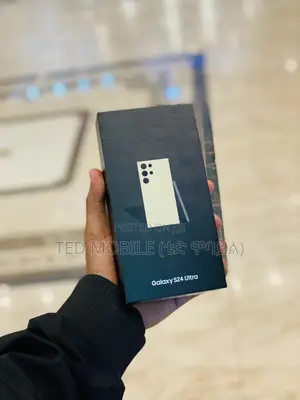 New Samsung Galaxy S24 Ultra 256 GB Gold
