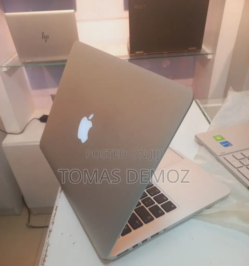 New Laptop Apple MacBook Pro 2015 16GB Intel Core I7 SSD 512GB