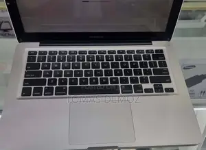 New Laptop Apple MacBook Pro 2012 8GB Intel Core I5 SSD 256GB