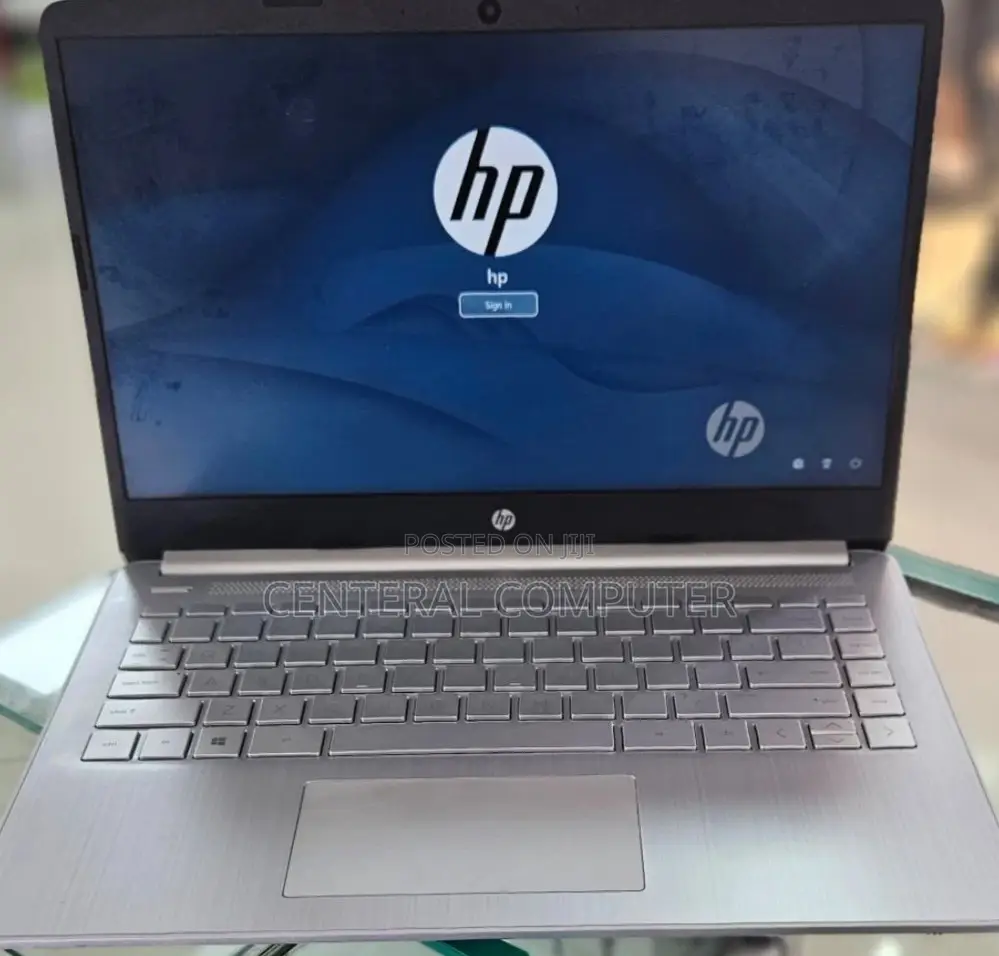 New Laptop HP Stream 14-Cb130nr 8GB Intel Core I3 SSD 256GB