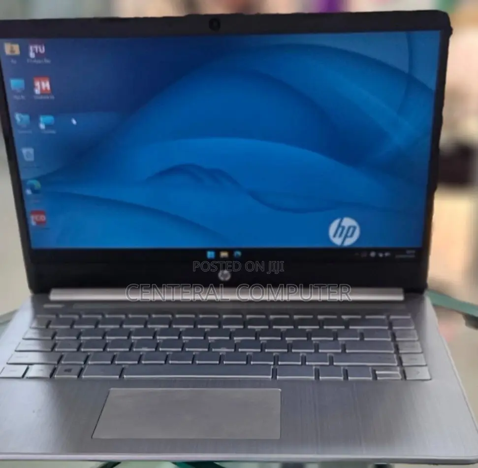 New Laptop HP Stream 14-Cb130nr 8GB Intel Core I3 SSD 256GB