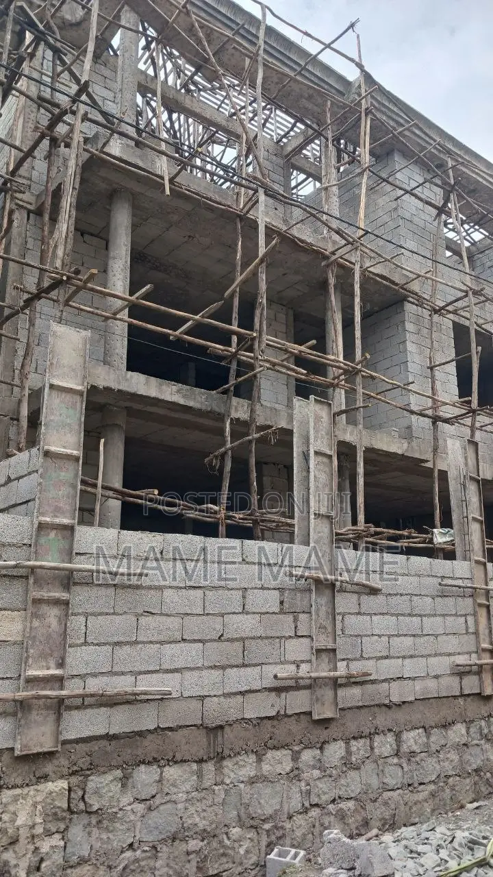 12bdrm Apartment in Addis Abeba, Bole for sale
