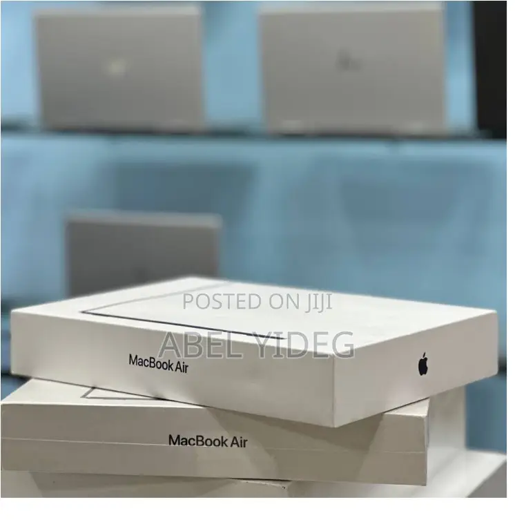 New Laptop Apple MacBook Air 2022 M2 8GB Apple M2 SSD 256GB