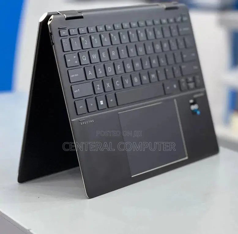 New Laptop HP Spectre X360 15 16GB Intel Core I7 SSD 1T