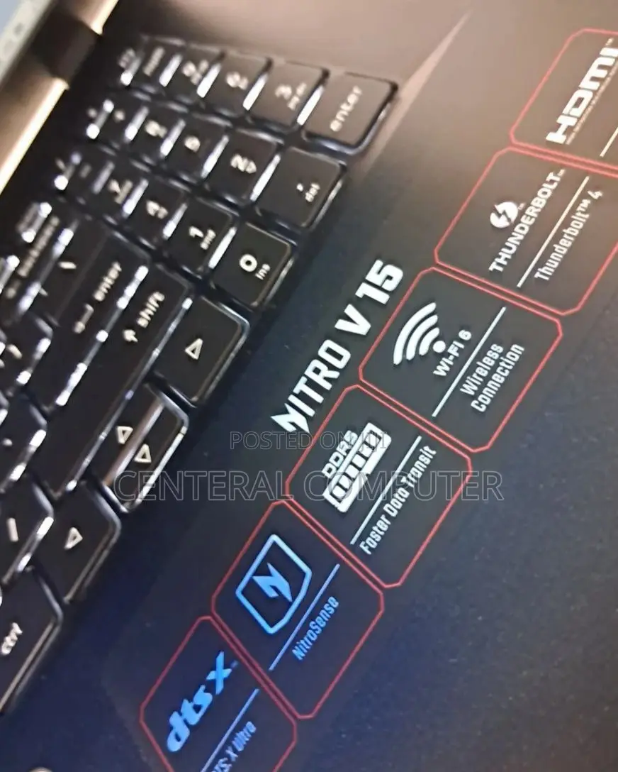 New Laptop Acer Aspire V3-572 8GB Intel Core I5 SSD 512GB