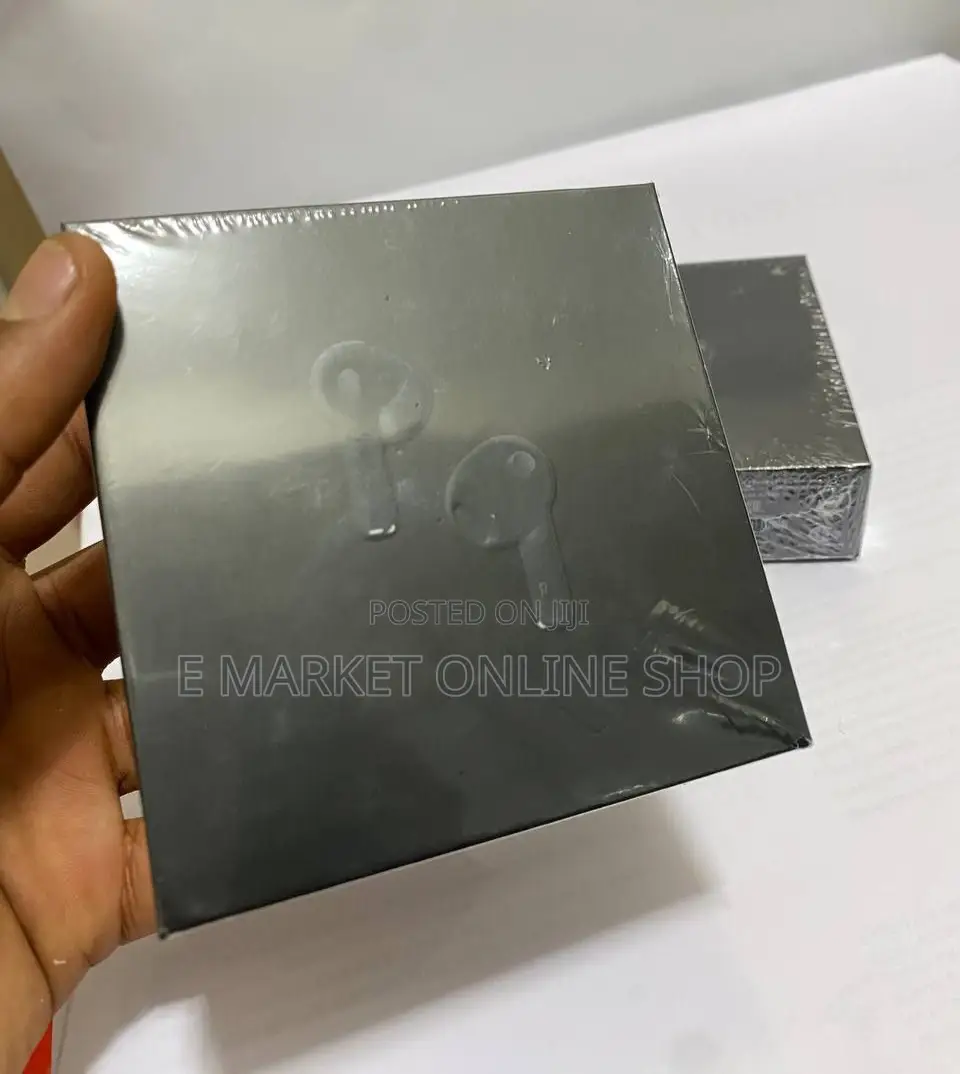 3rd Generation Airpod Black