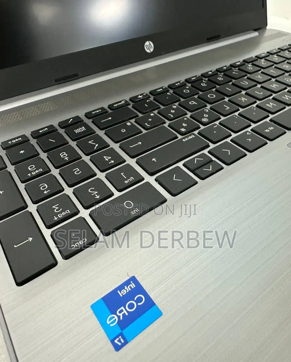 New Laptop HP 250 G8 16GB Intel Core I7 SSD 512GB