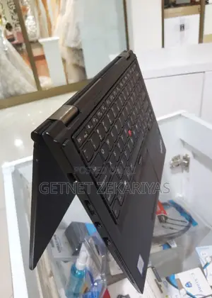 New Laptop Lenovo Yoga 260 8GB Intel Core I5 SSD 512GB