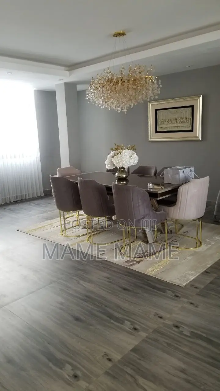 7bdrm House in Addis Abeba, Bole for sale