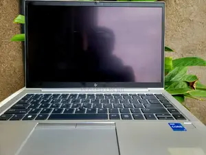 Photo - Laptop HP EliteBook 840 16GB Intel Core I7 SSD 1T