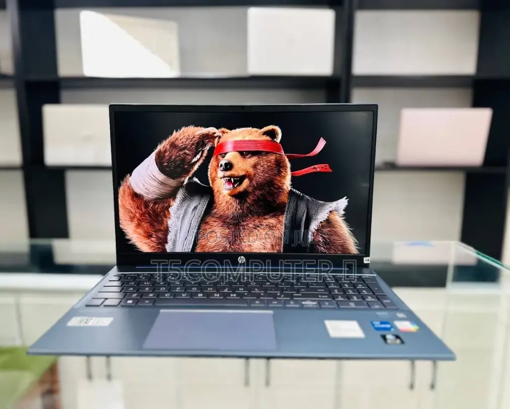 New Laptop HP Pavilion 15z 16GB Intel Core I5 SSD 512GB