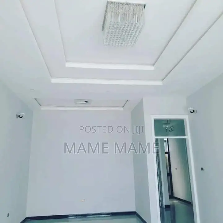9bdrm House in Addis Abeba, Bole for sale
