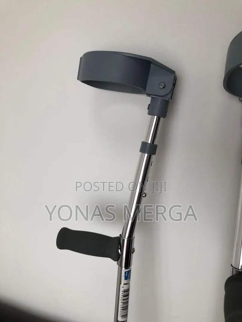 Crutches Adult (Pair), Lightweight Folding Walking
