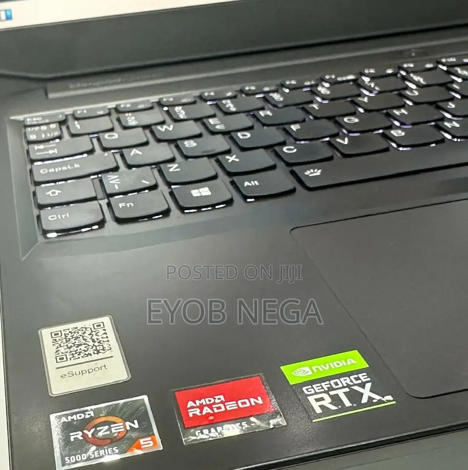 Laptop Lenovo IdeaPad 1 8GB AMD Ryzen 5 SSD 512GB