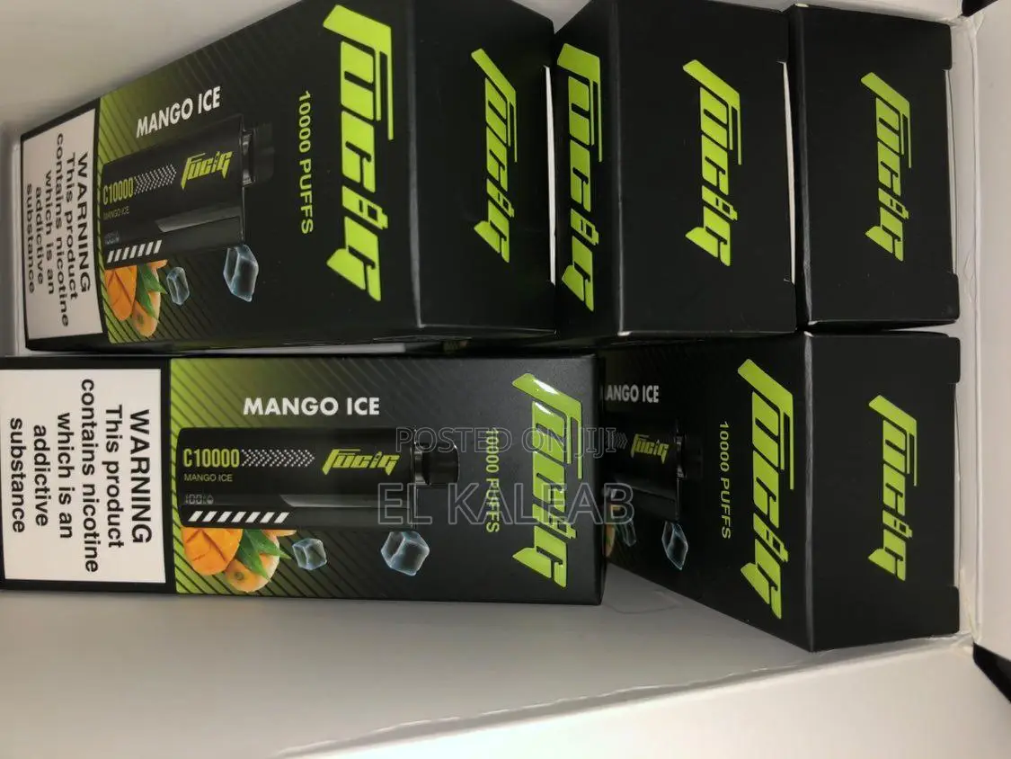 Rechargeable and Disposable Vapes With Different Oils