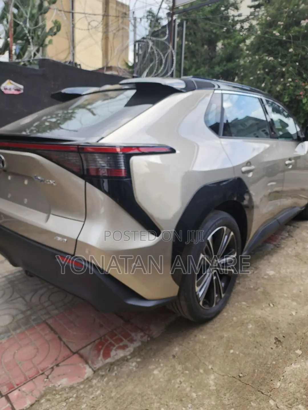 New Toyota bZ4X 2024 Gold