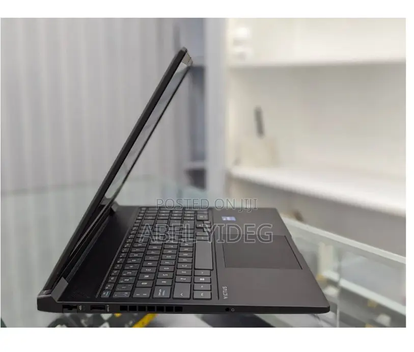 New Laptop HP Victus 15 16GB Intel Core I7 SSD 1T
