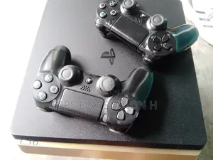 Photo - Playstation 4