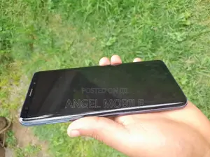 Photo - Samsung Galaxy S9 Plus 64 GB Blue