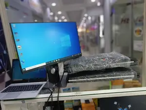 Photo - 24inch Monitor P2422h
