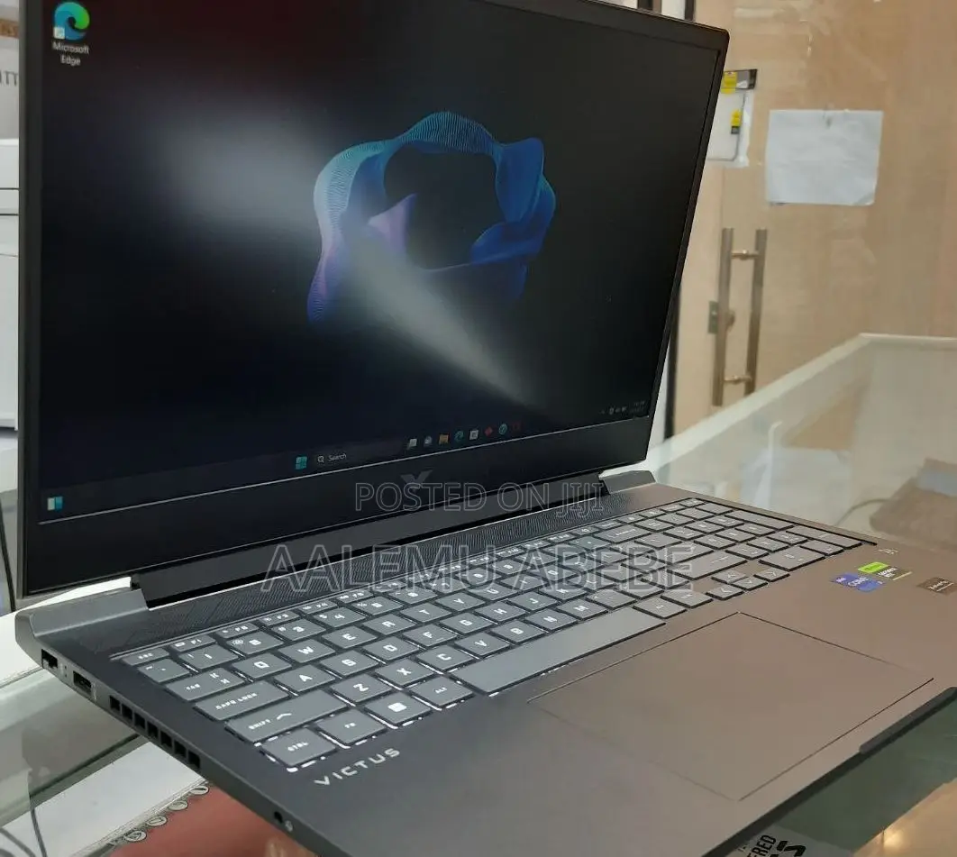 New Laptop HP Victus 16 16GB Intel Core I7 SSD 1T