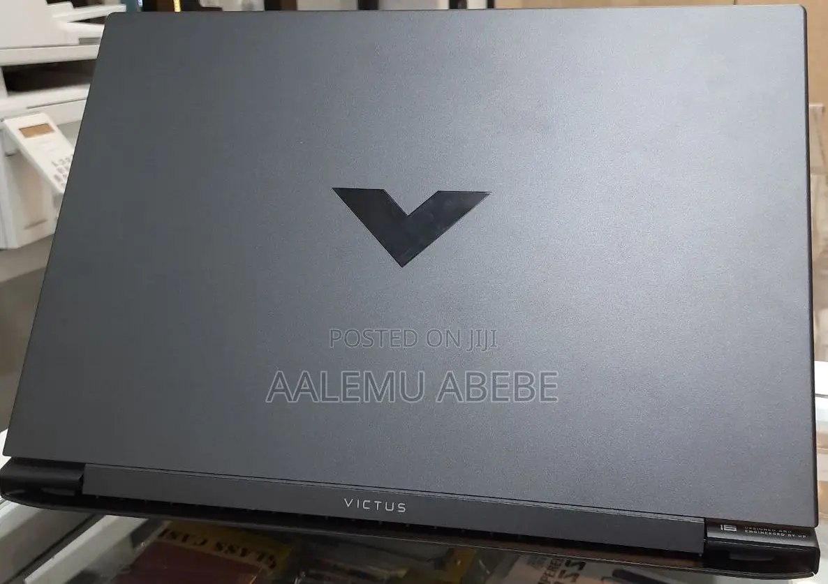 New Laptop HP Victus 16 16GB Intel Core I7 SSD 1T