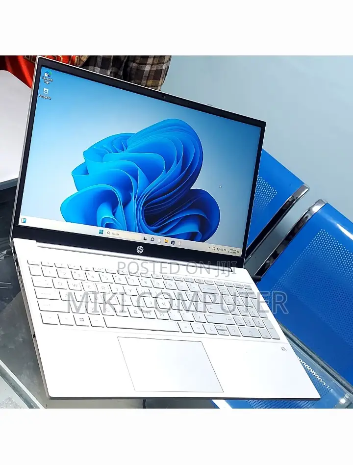 New Laptop HP Pavilion 15 16GB Intel Core I7 SSD 1T