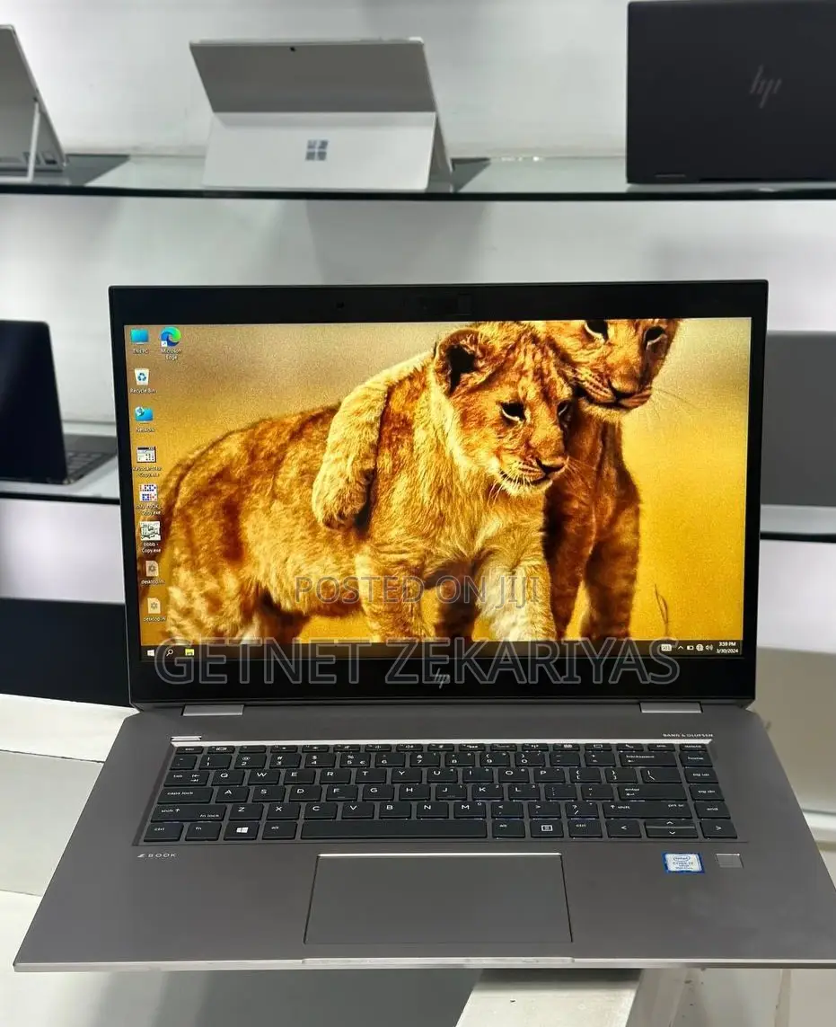 New Laptop HP ZBook Studio 16GB Intel Core i7 SSD 512GB
