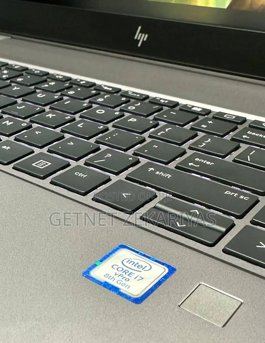 New Laptop HP ZBook Studio 16GB Intel Core i7 SSD 512GB