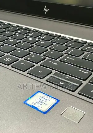 New Laptop HP ZBook Studio G5 16GB Intel Core I7 SSD 512GB