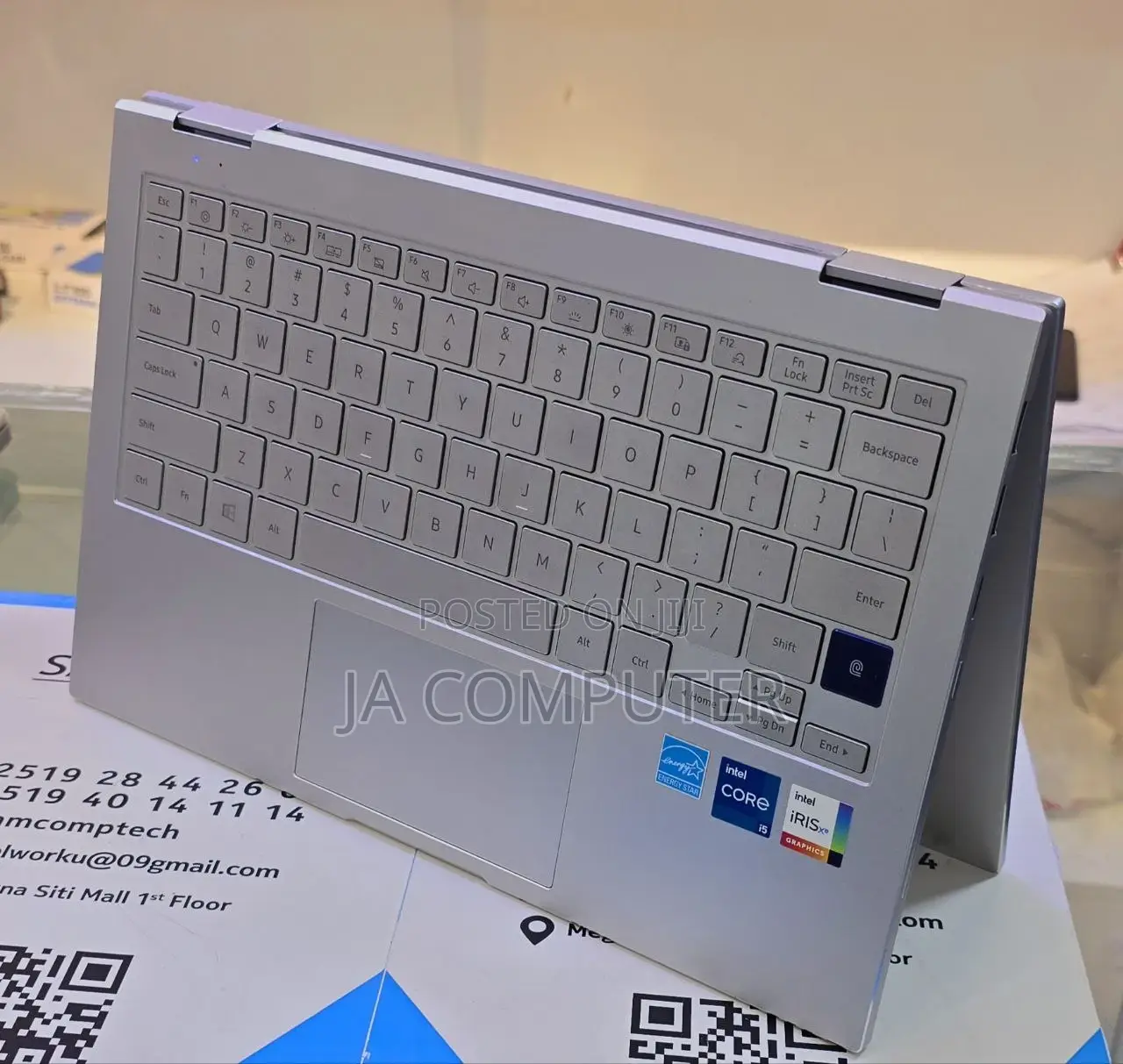 New Laptop Samsung NP-X360 8GB Intel Core I5 SSD 512GB