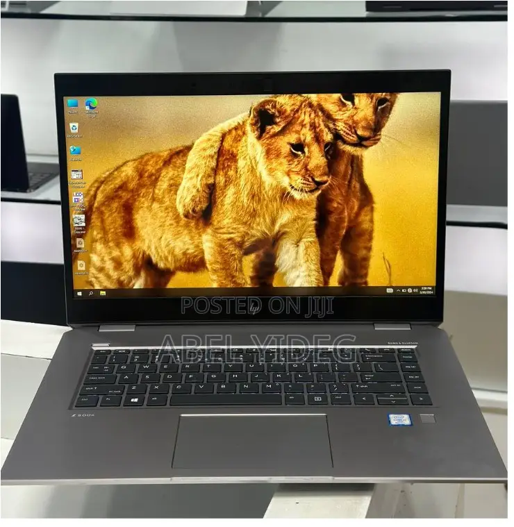 New Laptop HP ZBook Studio G5 16GB Intel Core I7 SSD 512GB