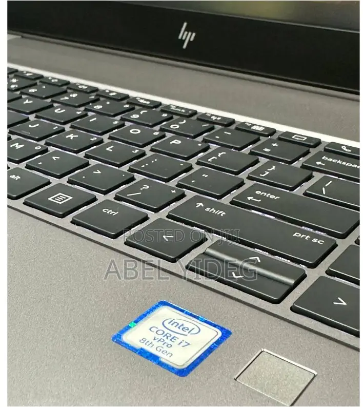 New Laptop HP ZBook Studio G5 16GB Intel Core I7 SSD 512GB