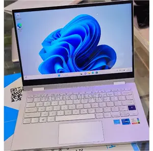 New Laptop Samsung 8GB Intel Core I5 SSD 512GB