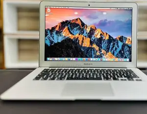 Photo - New Laptop Apple MacBook Air 2015 8GB Intel Core I7 SSD 512GB