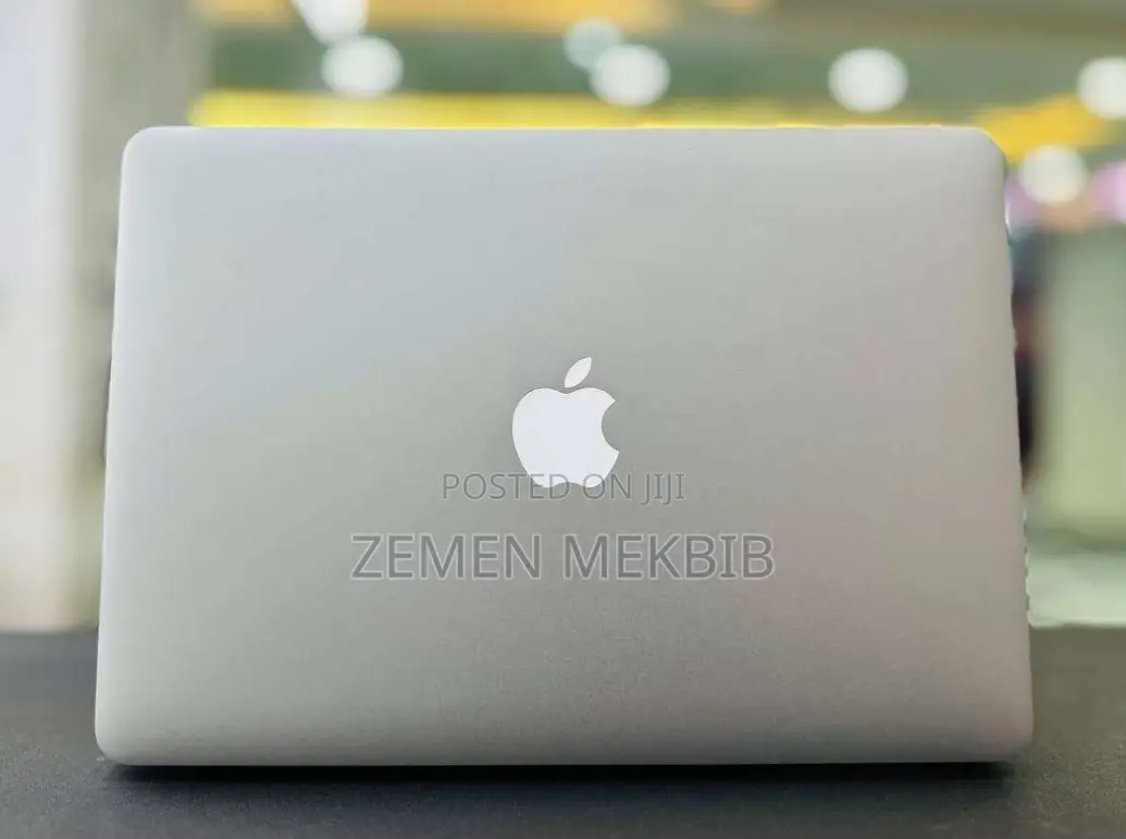 New Laptop Apple MacBook Air 2015 8GB Intel Core I7 SSD 512GB