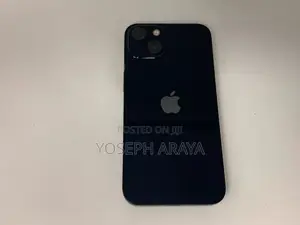 Photo - Apple iPhone 13 128 GB Black