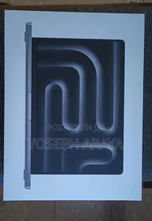 New Apple MacBook Pro 2023 M3 Pro 14-Inch 18GB Intel Core I7 SSD 512GB