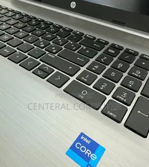 New Laptop HP 250 G8 16GB Intel Core I7 SSD 512GB