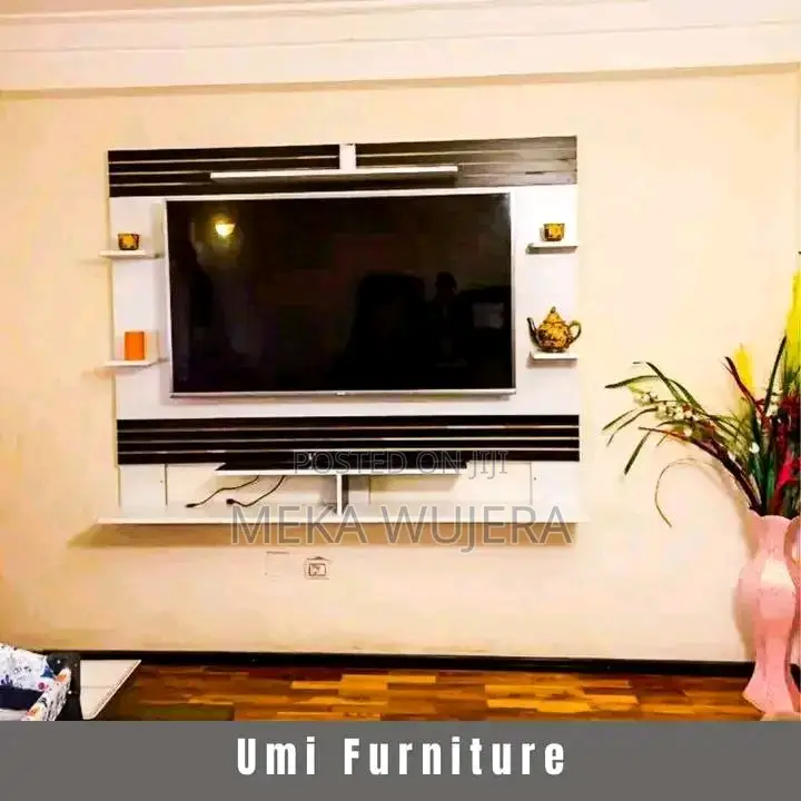 የቤቶ ውበት Tv Stand