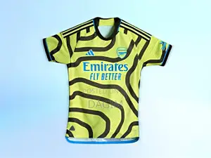 Photo - New Arsenal 2024 Second Kit