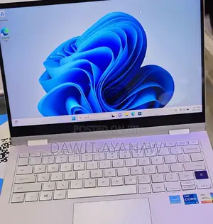 Photo - New Laptop Samsung 8GB Intel Core I5 SSD 512GB